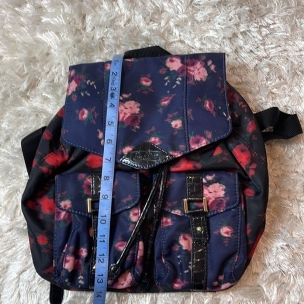 Sam Edelman floral printed backpack black and red - Picture 3 of 9